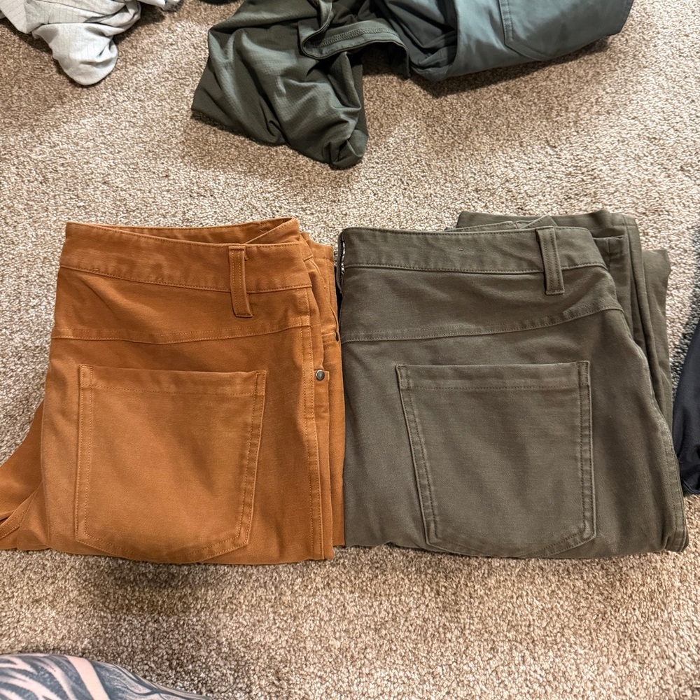 Men’s Lululemon Utilitech Canvas Type Stretch Pant